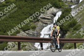 Foto #3589760 | 27-07-2023 10:50 | Passo Dello Stelvio - Waterfall Kehre BICYCLES