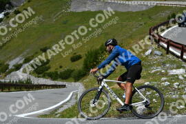 Photo #4011753 | 21-08-2023 14:15 | Passo Dello Stelvio - Waterfall curve BICYCLES