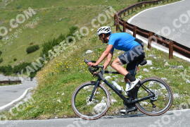 Photo #2401041 | 25-07-2022 13:16 | Passo Dello Stelvio - Waterfall curve BICYCLES
