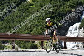 Photo #2255072 | 08-07-2022 16:12 | Passo Dello Stelvio - Waterfall curve BICYCLES
