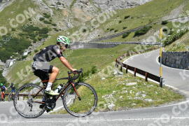 Photo #2352920 | 19-07-2022 11:24 | Passo Dello Stelvio - Waterfall curve BICYCLES