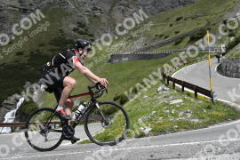 Photo #2131148 | 16-06-2022 10:38 | Passo Dello Stelvio - Waterfall curve BICYCLES