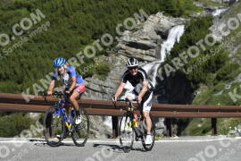 Photo #3540742 | 20-07-2023 10:18 | Passo Dello Stelvio - Waterfall curve BICYCLES