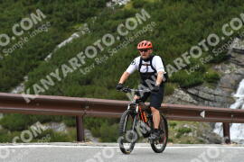 Photo #2692168 | 20-08-2022 12:51 | Passo Dello Stelvio - Waterfall curve BICYCLES
