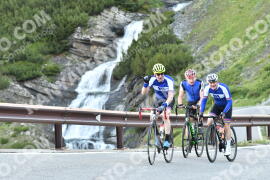 Photo #2183220 | 25-06-2022 08:43 | Passo Dello Stelvio - Waterfall curve BICYCLES