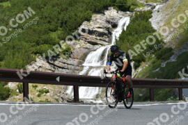 Photo #2378352 | 24-07-2022 12:47 | Passo Dello Stelvio - Waterfall curve BICYCLES