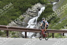 Photo #3547993 | 22-07-2023 09:52 | Passo Dello Stelvio - Waterfall curve BICYCLES