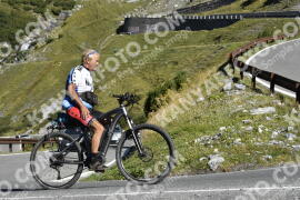 Photo #2740379 | 25-08-2022 10:05 | Passo Dello Stelvio - Waterfall curve BICYCLES