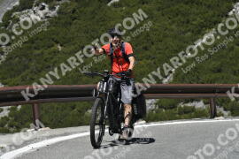 Fotó #3230784 | 25-06-2023 11:50 | Passo Dello Stelvio - Vízesés kanyar Bicajosok