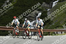Photo #3548031 | 22-07-2023 09:55 | Passo Dello Stelvio - Waterfall curve BICYCLES