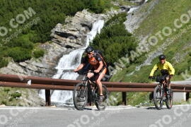 Photo #2253325 | 08-07-2022 10:36 | Passo Dello Stelvio - Waterfall curve BICYCLES