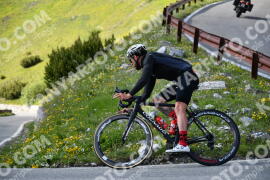 Photo #3219343 | 24-06-2023 17:24 | Passo Dello Stelvio - Waterfall curve BICYCLES