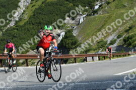 Photo #2380013 | 24-07-2022 09:35 | Passo Dello Stelvio - Waterfall curve BICYCLES