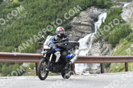 Photo #2454281 | 30-07-2022 14:53 | Passo Dello Stelvio - Waterfall curve