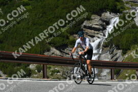 Photo #3987465 | 20-08-2023 13:13 | Passo Dello Stelvio - Waterfall curve BICYCLES