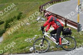 Photo #2419276 | 27-07-2022 14:43 | Passo Dello Stelvio - Waterfall curve BICYCLES