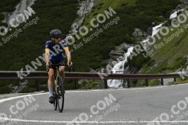 Photo #3579365 | 26-07-2023 12:15 | Passo Dello Stelvio - Waterfall curve BICYCLES