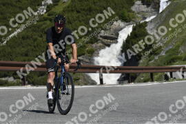 Photo #3243336 | 26-06-2023 10:13 | Passo Dello Stelvio - Waterfall curve BICYCLES