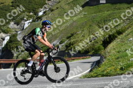 Photo #2145117 | 18-06-2022 09:24 | Passo Dello Stelvio - Waterfall curve BICYCLES
