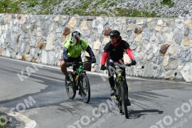 Photo #2272148 | 09-07-2022 15:29 | Passo Dello Stelvio - Waterfall curve BICYCLES