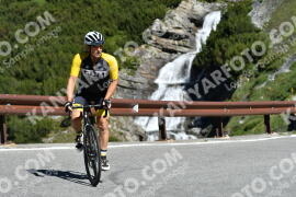 Photo #2184362 | 25-06-2022 09:58 | Passo Dello Stelvio - Waterfall curve BICYCLES