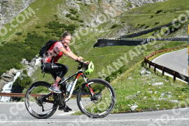 Photo #2242364 | 06-07-2022 10:11 | Passo Dello Stelvio - Waterfall curve BICYCLES