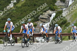 Photo #2173747 | 21-06-2022 11:12 | Passo Dello Stelvio - Waterfall curve BICYCLES