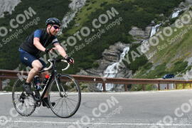 Photo #2370371 | 22-07-2022 12:25 | Passo Dello Stelvio - Waterfall curve BICYCLES