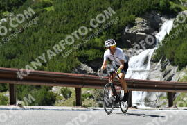 Foto #2289319 | 12-07-2022 14:51 | Passo Dello Stelvio - Waterfall Kehre BICYCLES