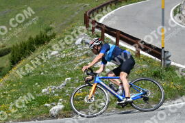 Photo #2169480 | 20-06-2022 12:56 | Passo Dello Stelvio - Waterfall curve BICYCLES