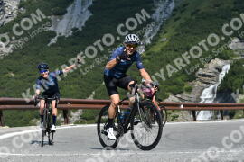 Photo #2360088 | 20-07-2022 10:21 | Passo Dello Stelvio - Waterfall curve BICYCLES