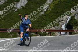 Photo #4003984 | 21-08-2023 09:59 | Passo Dello Stelvio - Waterfall curve BICYCLES
