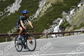 Fotó #2076937 | 01-06-2022 11:48 | Passo Dello Stelvio - Vízesés kanyar Bicajosok
