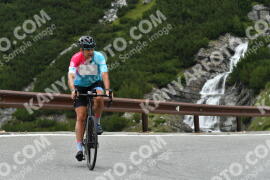Photo #2437137 | 30-07-2022 10:13 | Passo Dello Stelvio - Waterfall curve BICYCLES