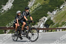 Photo #2399014 | 25-07-2022 11:04 | Passo Dello Stelvio - Waterfall curve BICYCLES