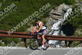 Photo #3983048 | 20-08-2023 10:06 | Passo Dello Stelvio - Waterfall curve BICYCLES