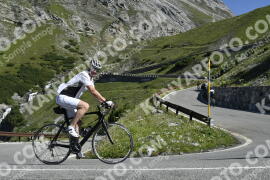 Photo #3496758 | 16-07-2023 09:44 | Passo Dello Stelvio - Waterfall curve BICYCLES