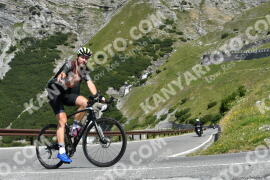 Photo #2363394 | 21-07-2022 11:00 | Passo Dello Stelvio - Waterfall curve BICYCLES