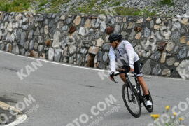 Photo #2205734 | 29-06-2022 11:36 | Passo Dello Stelvio - Waterfall curve BICYCLES