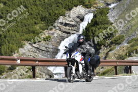 Photo #2078967 | 02-06-2022 09:23 | Passo Dello Stelvio - Waterfall curve