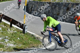 Photo #2589347 | 11-08-2022 10:50 | Passo Dello Stelvio - Waterfall curve BICYCLES