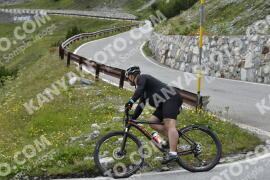 Fotó #3711288 | 02-08-2023 15:58 | Passo Dello Stelvio - Vízesés kanyar Bicajosok