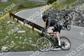 Fotó #3352474 | 04-07-2023 12:06 | Passo Dello Stelvio - Vízesés kanyar Bicajosok