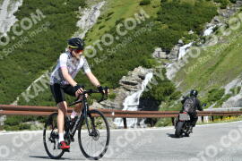 Foto #2228015 | 03-07-2022 10:16 | Passo Dello Stelvio - Waterfall Kehre BICYCLES