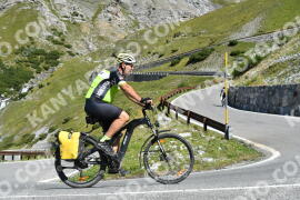 Photo #2605448 | 12-08-2022 10:51 | Passo Dello Stelvio - Waterfall curve BICYCLES