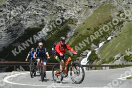 Photo #3100016 | 14-06-2023 11:56 | Passo Dello Stelvio - Waterfall curve BICYCLES