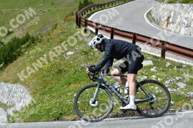 Photo #2419441 | 27-07-2022 15:11 | Passo Dello Stelvio - Waterfall curve BICYCLES