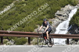 Photo #3059746 | 08-06-2023 10:33 | Passo Dello Stelvio - Waterfall curve BICYCLES