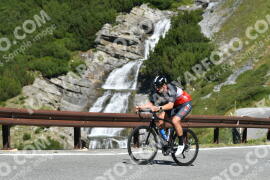 Photo #2503736 | 04-08-2022 10:50 | Passo Dello Stelvio - Waterfall curve BICYCLES