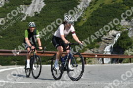 Photo #2380505 | 24-07-2022 09:46 | Passo Dello Stelvio - Waterfall curve BICYCLES